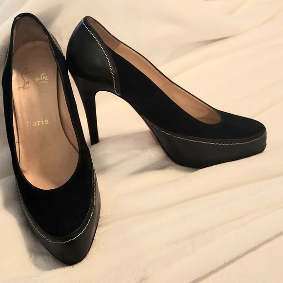 Black High Heel Pumps - Picture 9 of 10